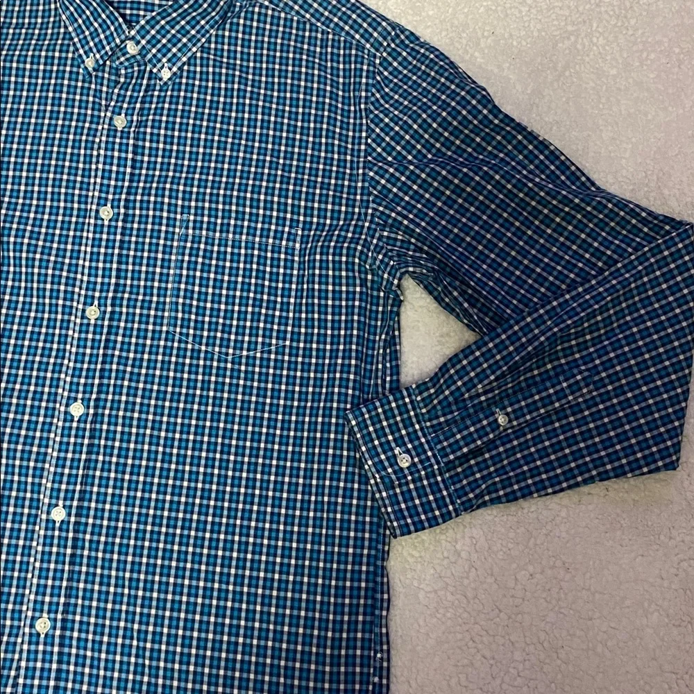 J.Crew Mens size large blue plaid button down long sleeve shirt